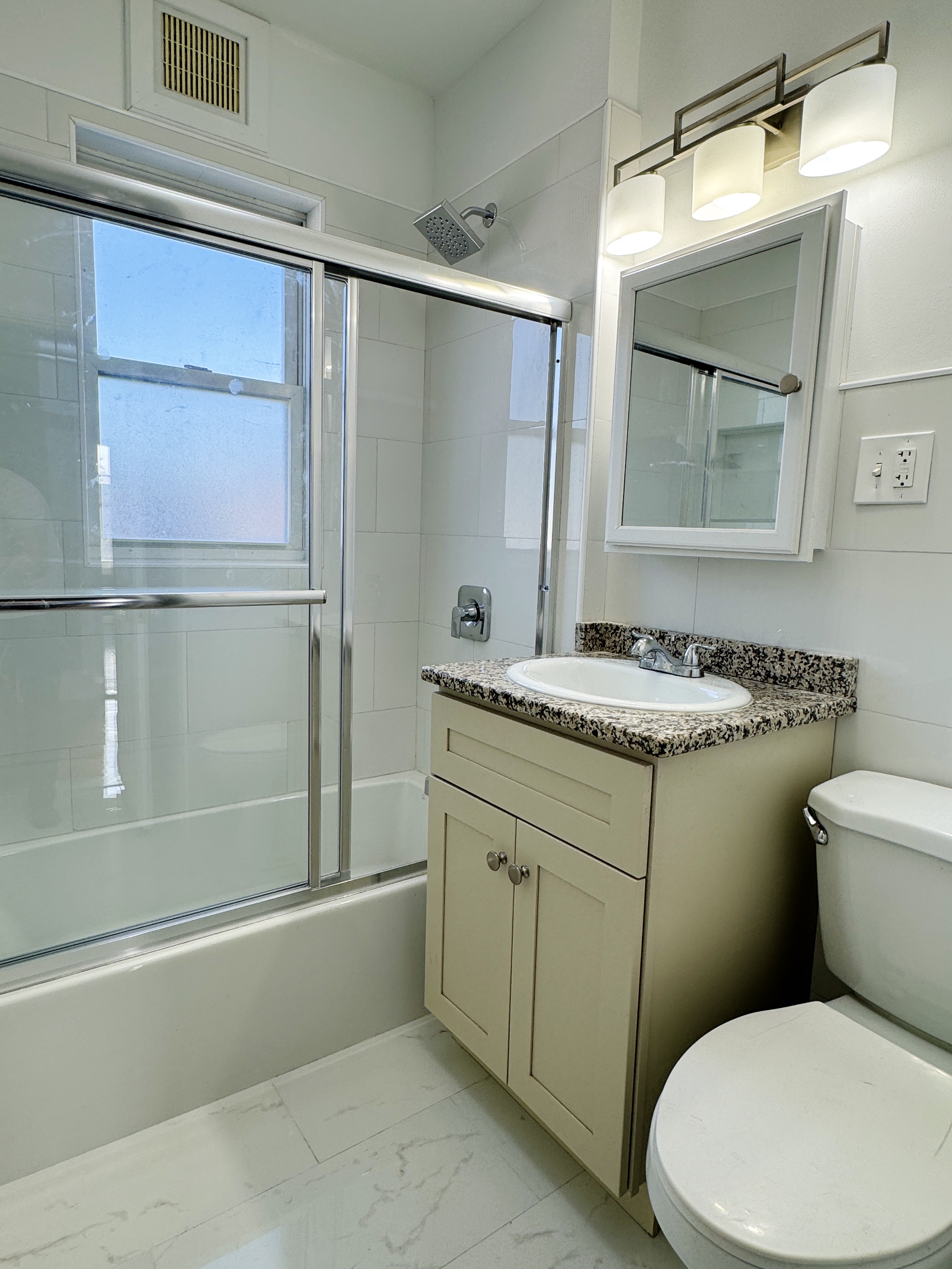 407 Charles St, Malden