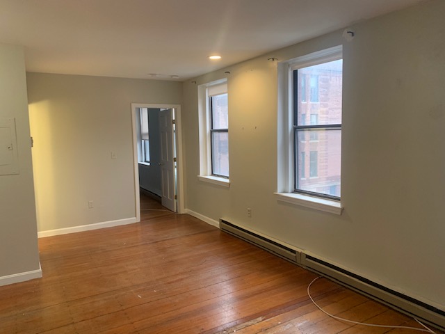 37 Tileston St, North End