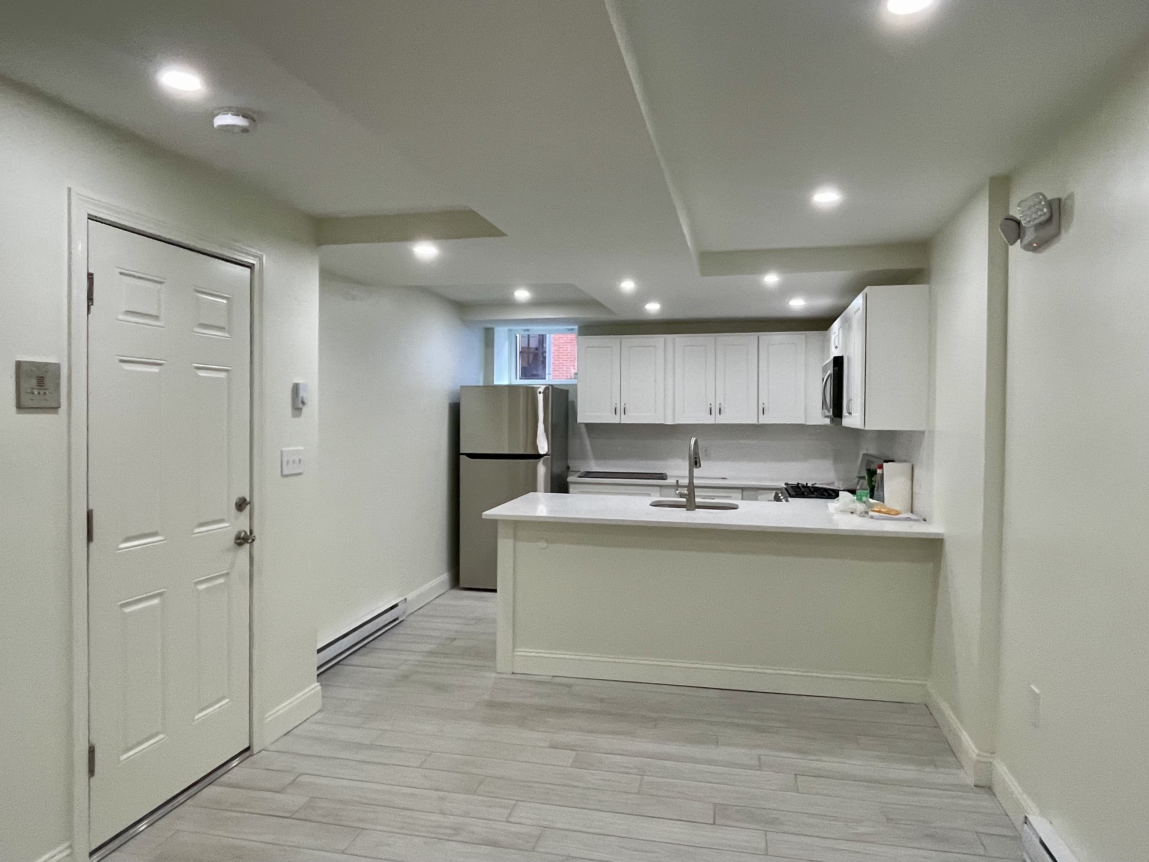 49 Charter St, North End