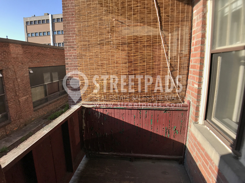 12 Alton Pl, Coolidge Corner