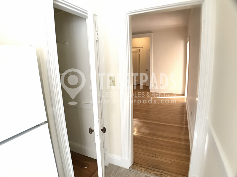 12 Alton Pl, Coolidge Corner