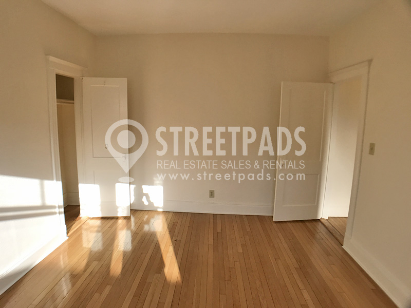 12 Alton Pl, Coolidge Corner