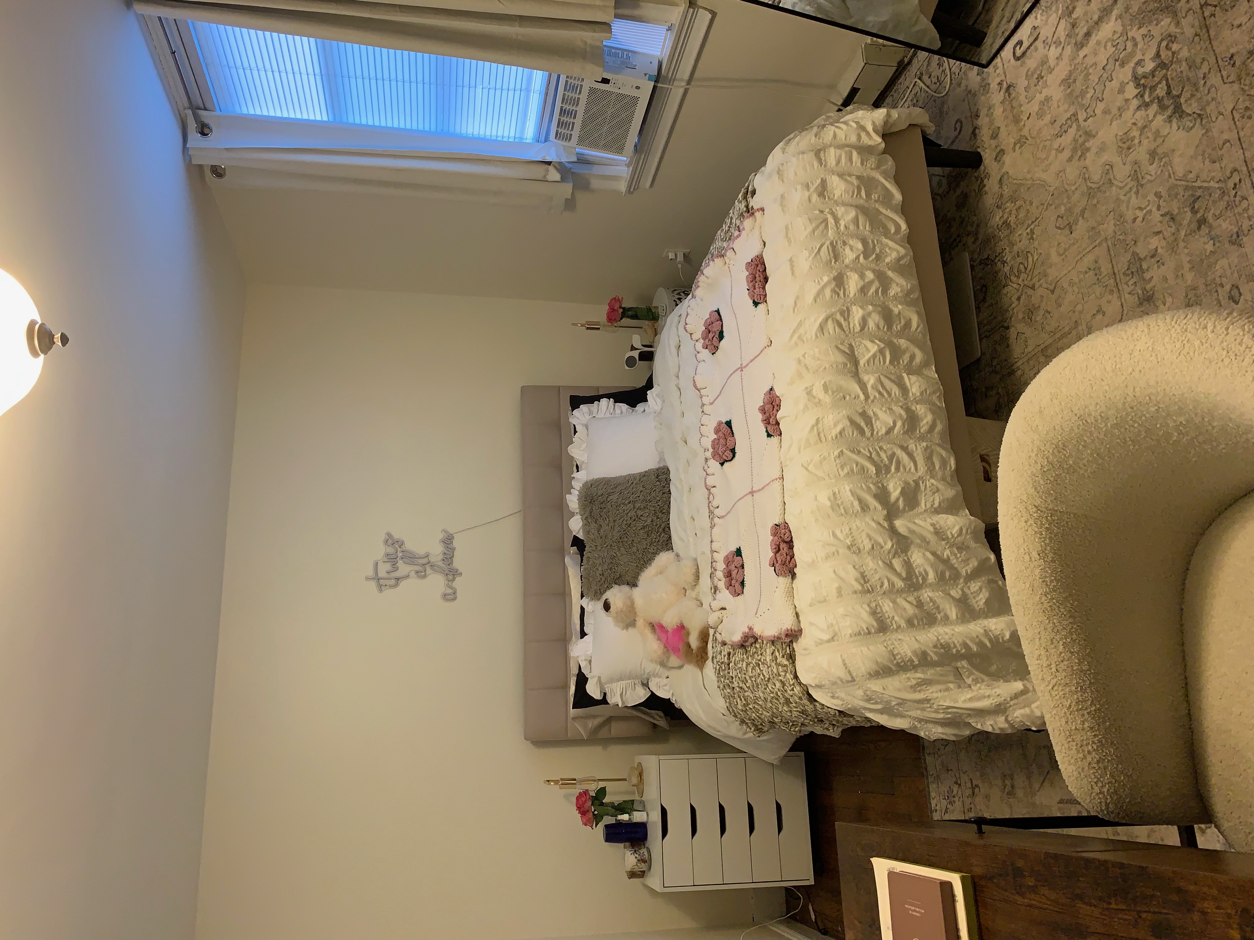 819 East Broadway, South Boston