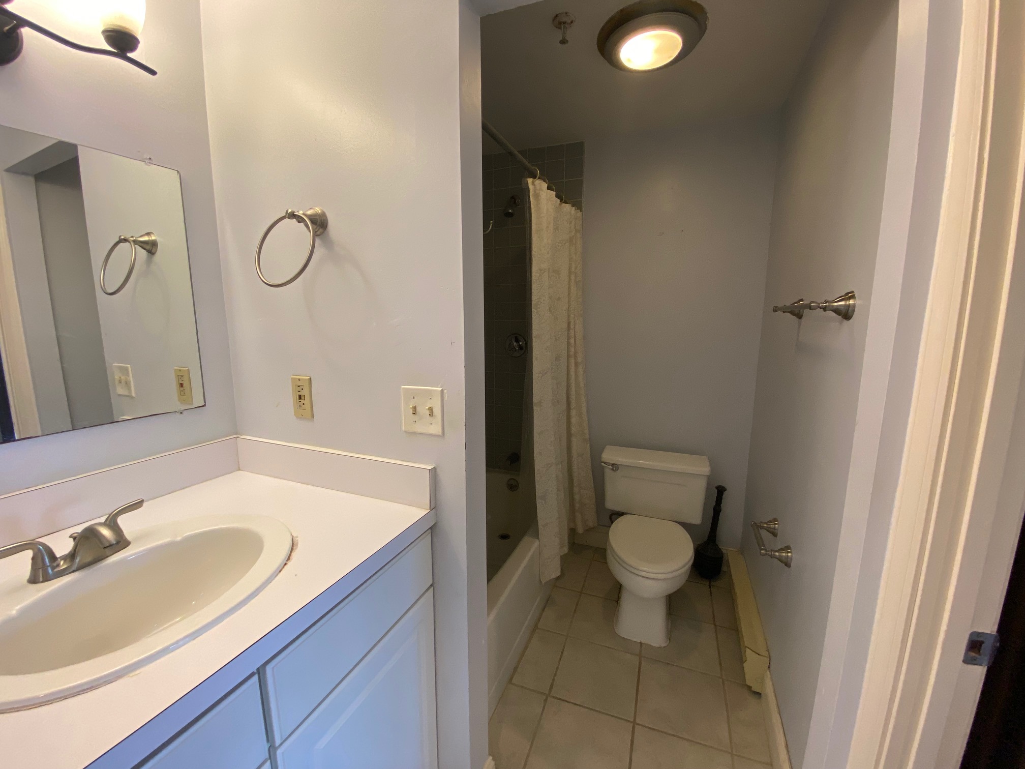 133 Commander Shea Blvd, Dorchester