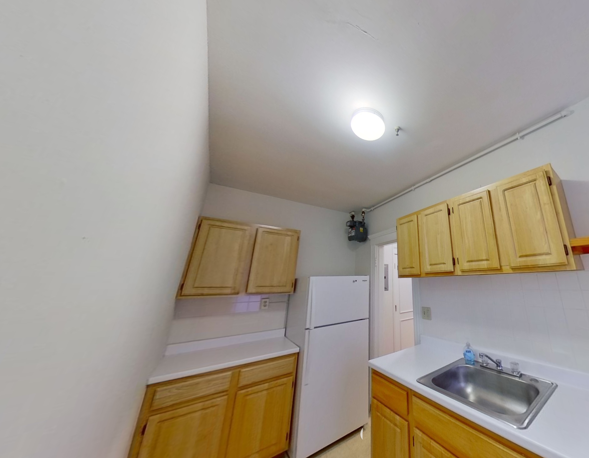 49 Worthington St, Mission Hill