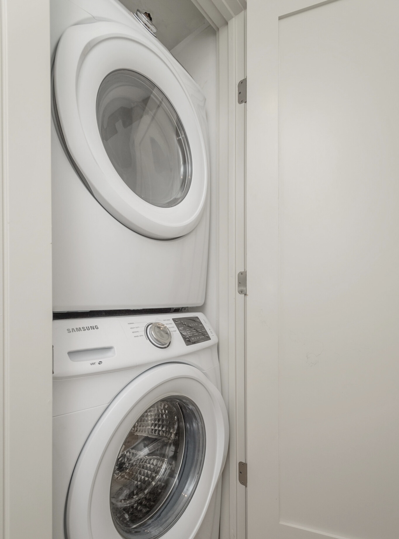 178 Saint Alphonsus St, Mission Hill