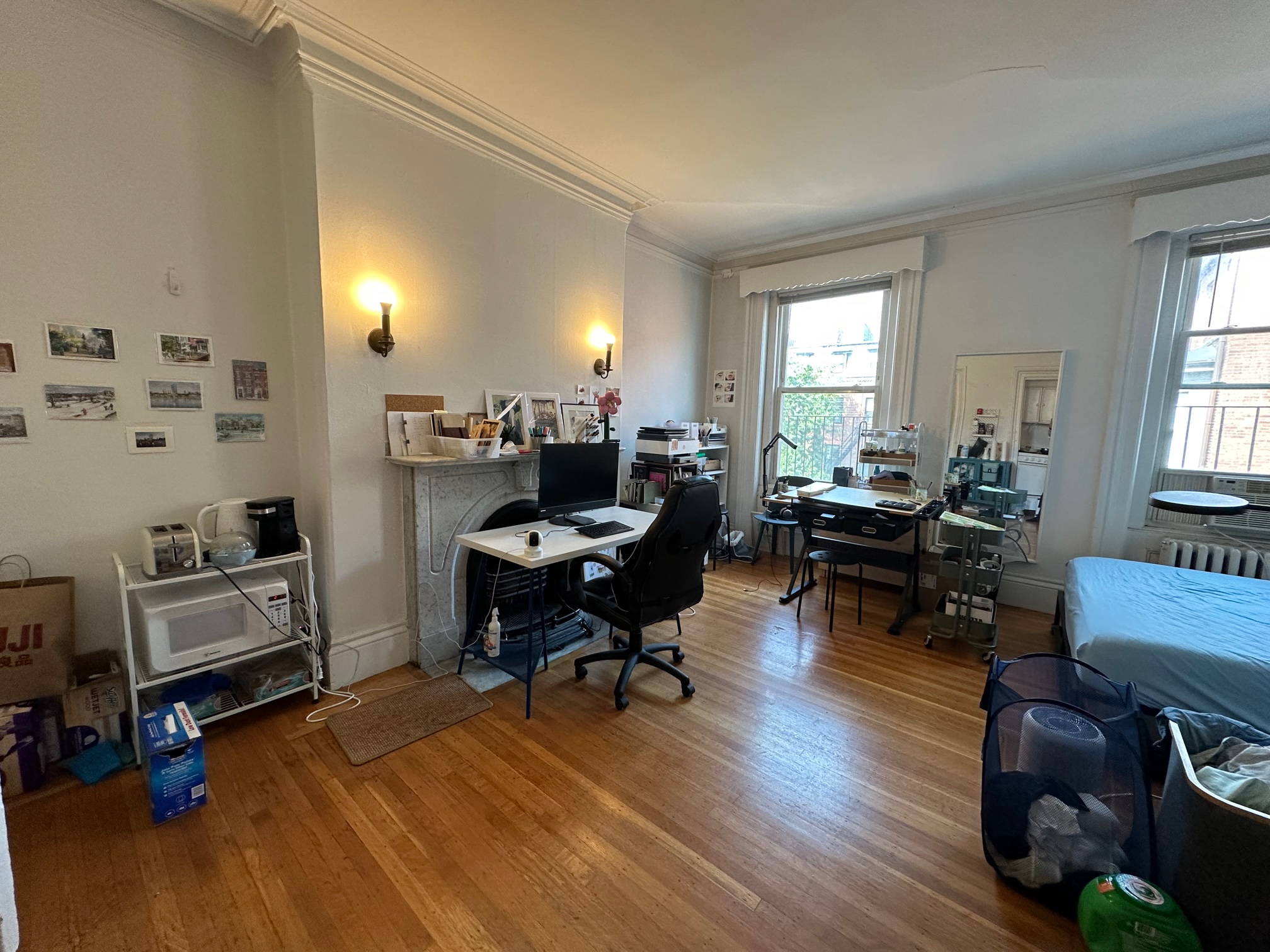 98 Charles St, Beacon Hill