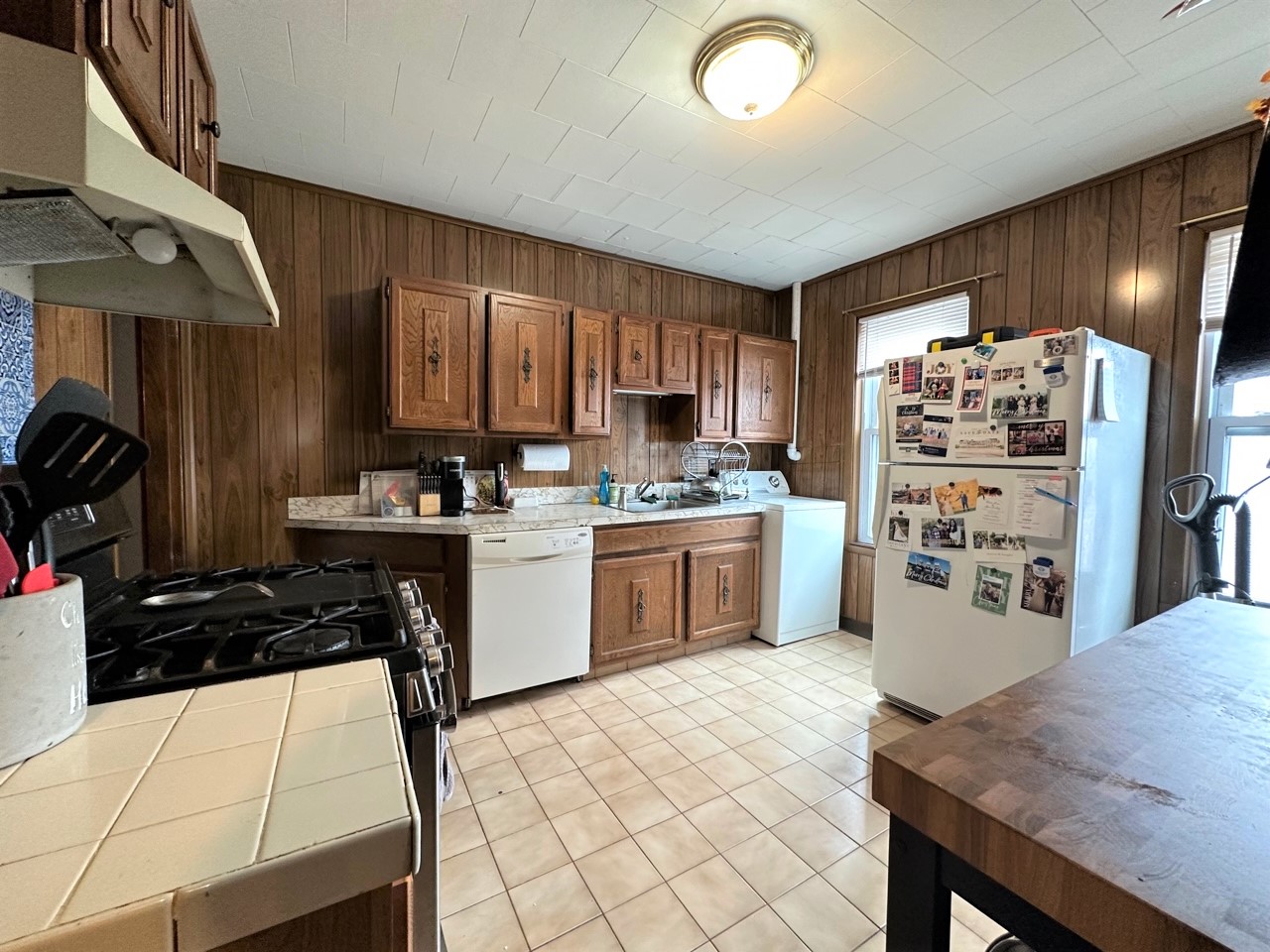 130 North, Teele Square