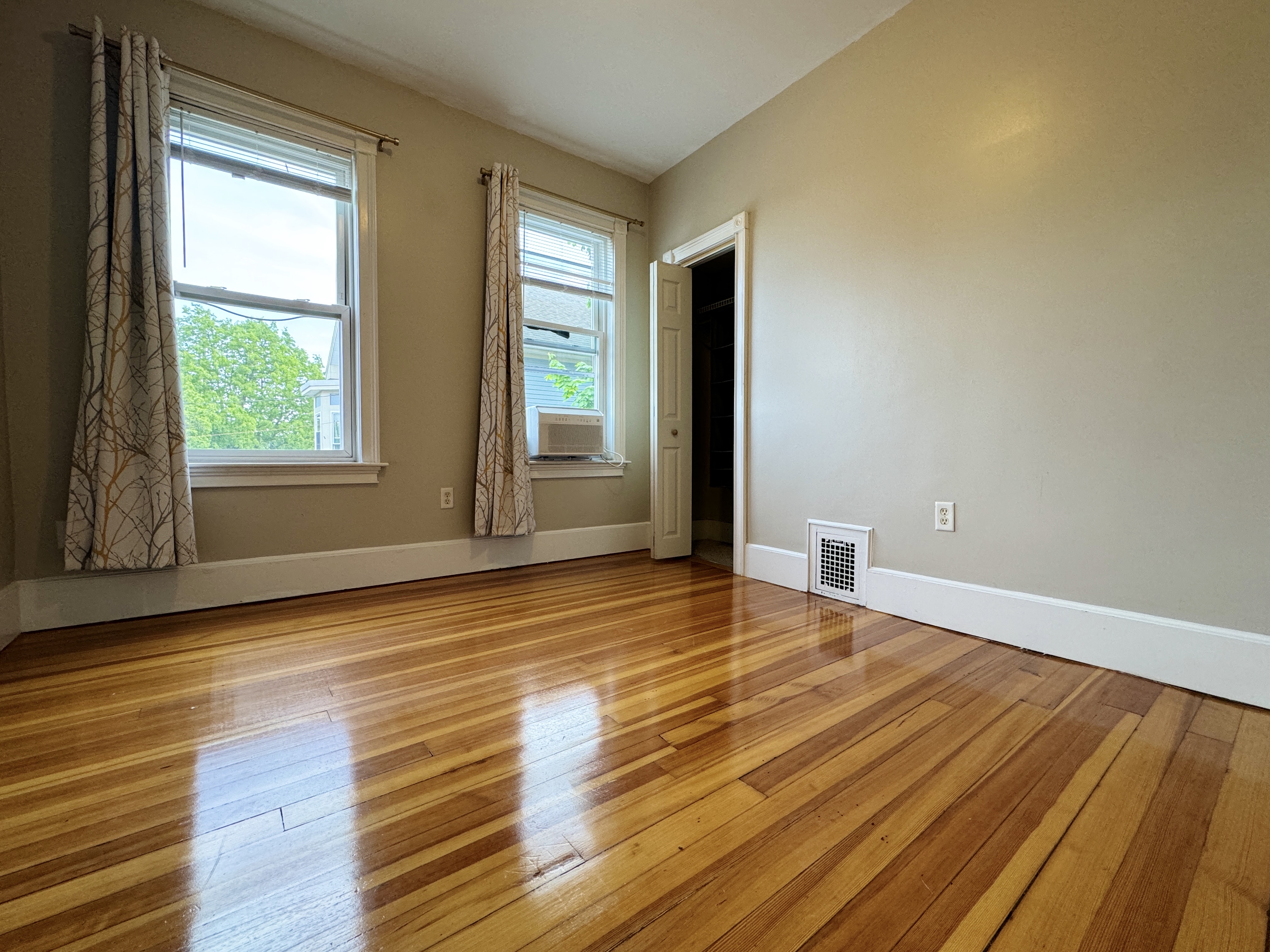 258 Broadway, Malden