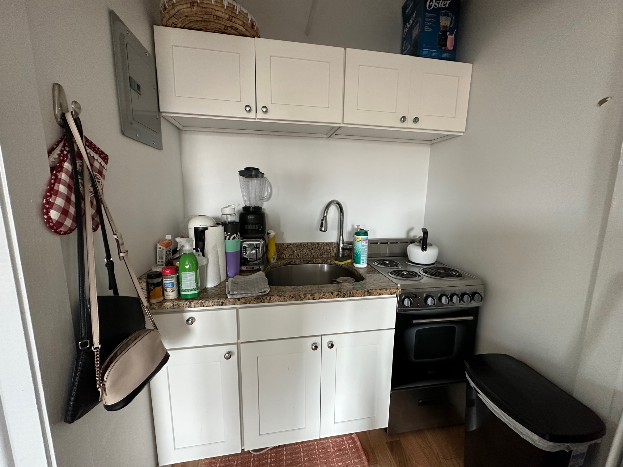 82 Charles St, Beacon Hill