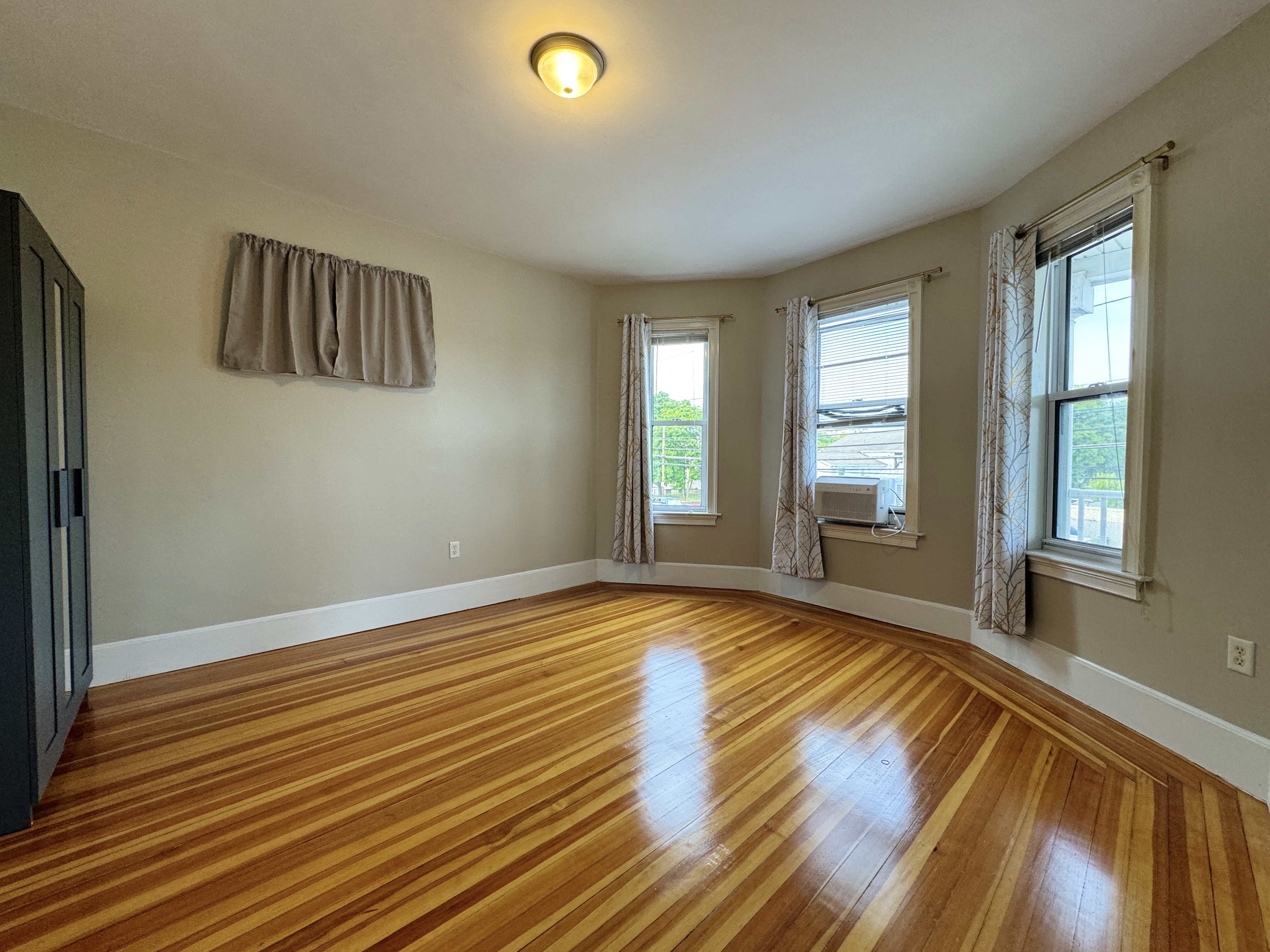 258 Broadway, Malden