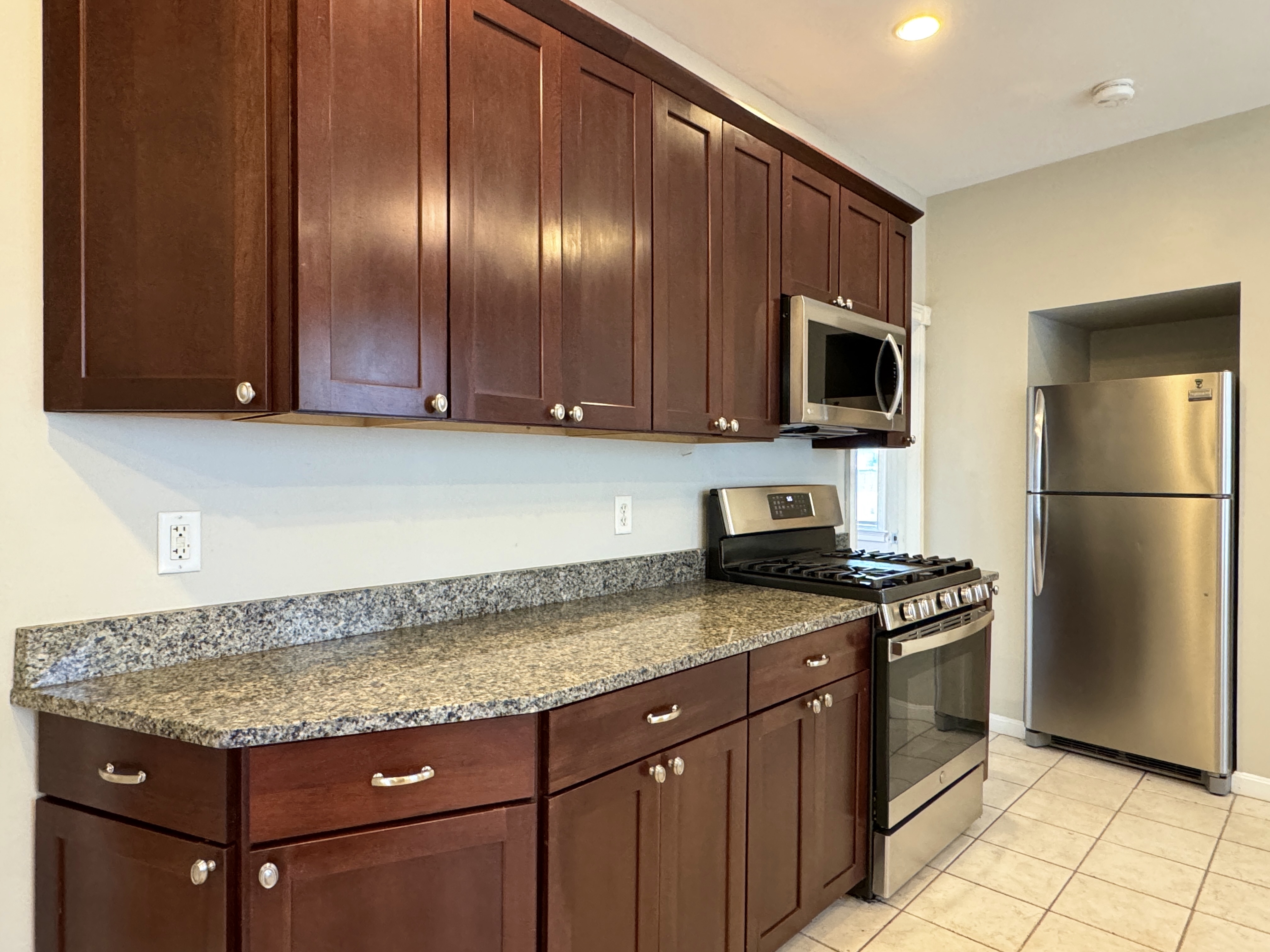 258 Broadway, Malden