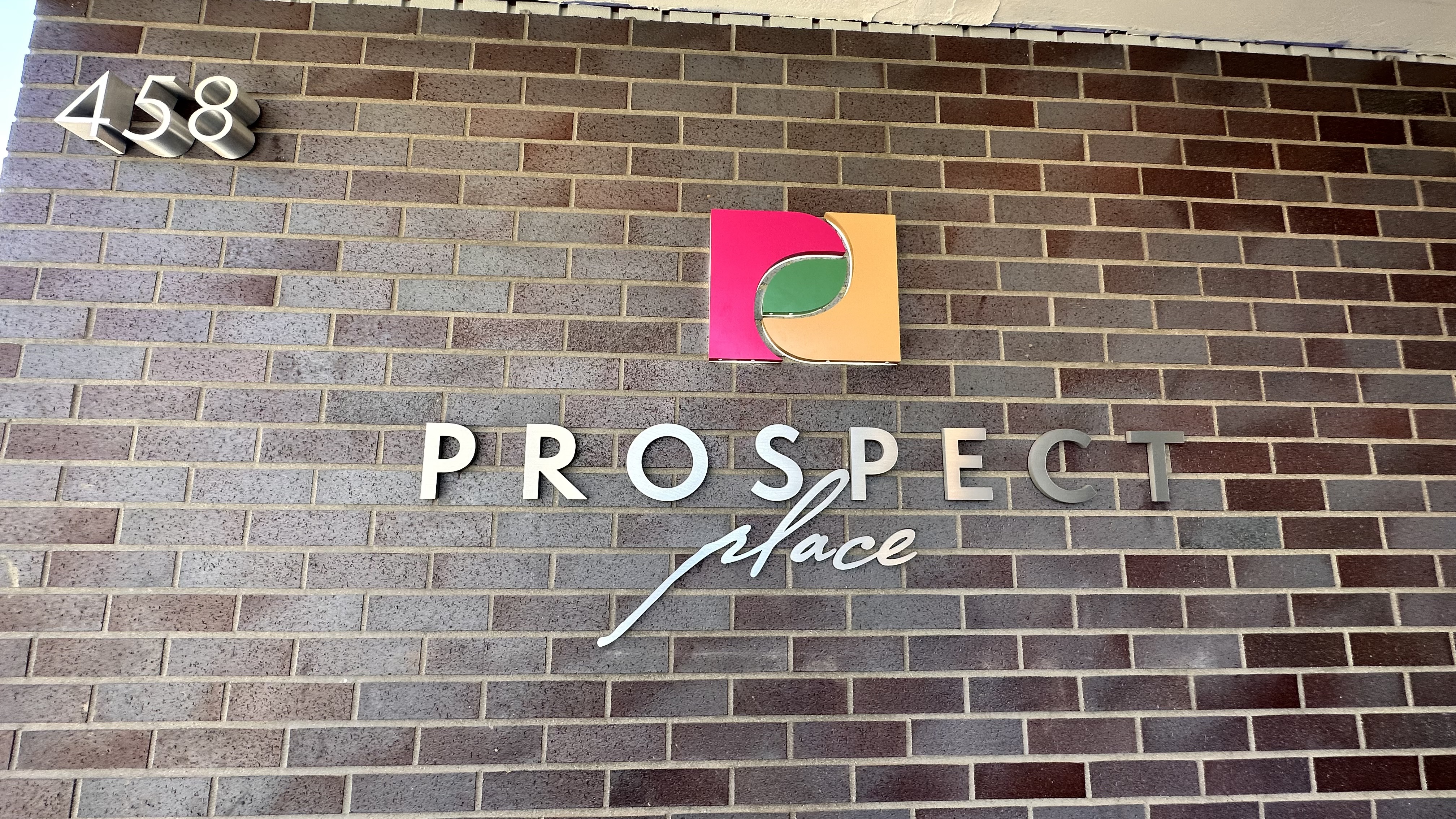 458 Washington St, Brighton