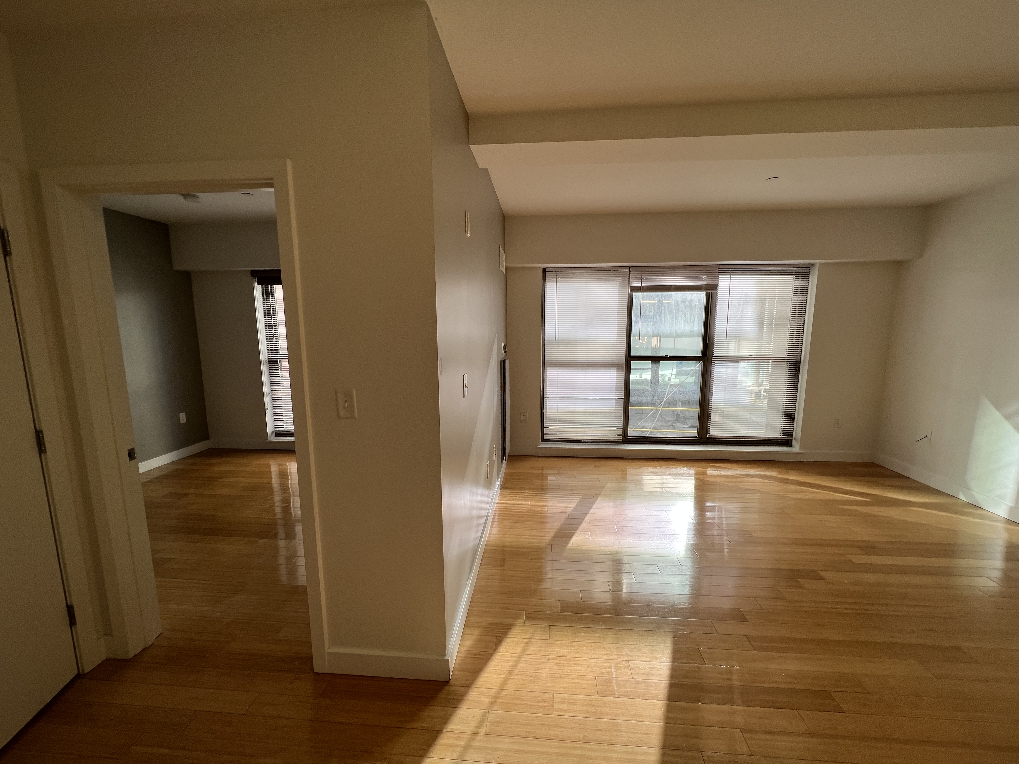 1085 Boylston St, Fenway