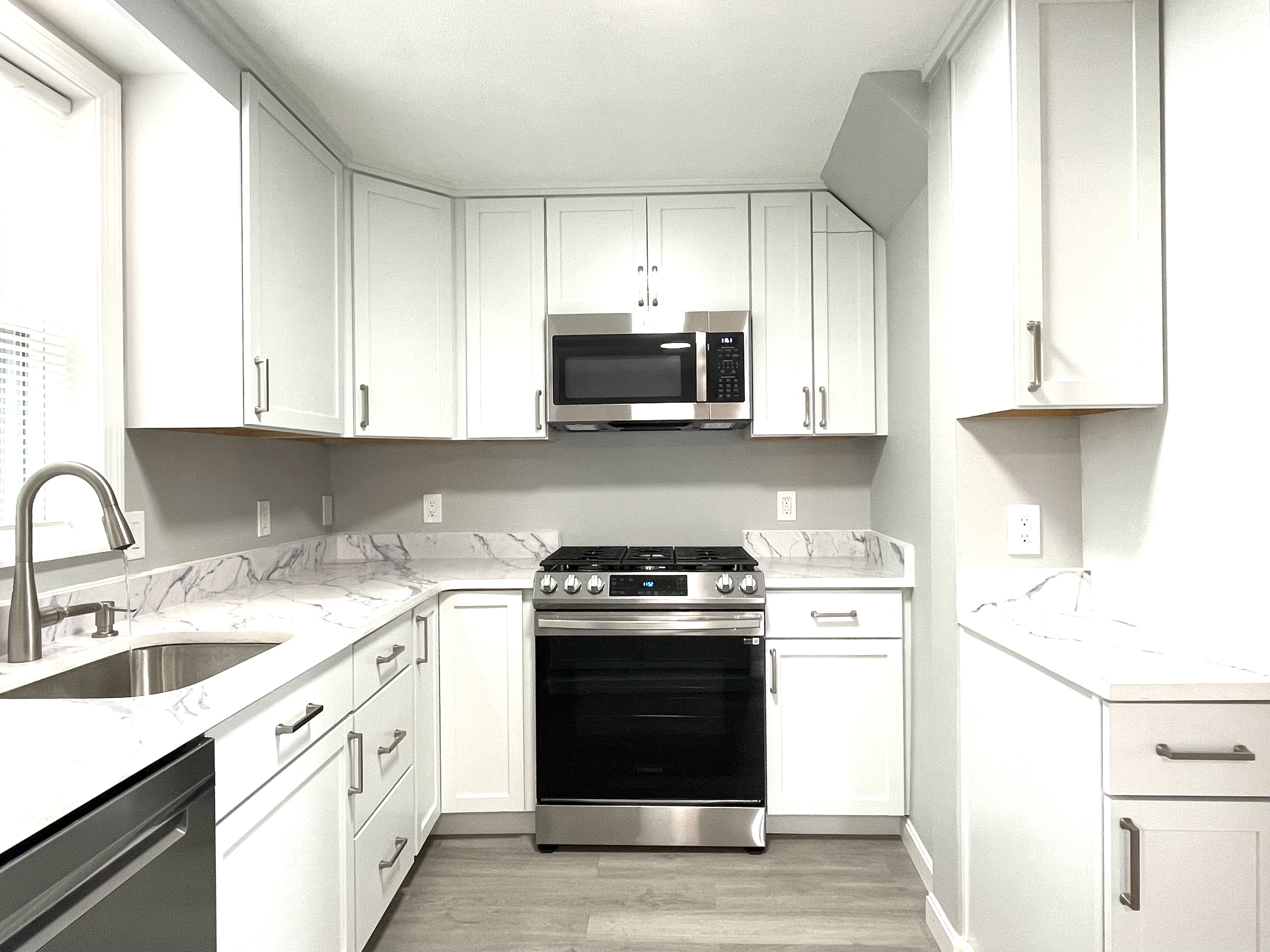 6 Hudson St, Watertown Square