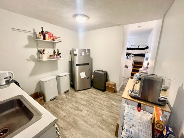 24 Stillman St, North End