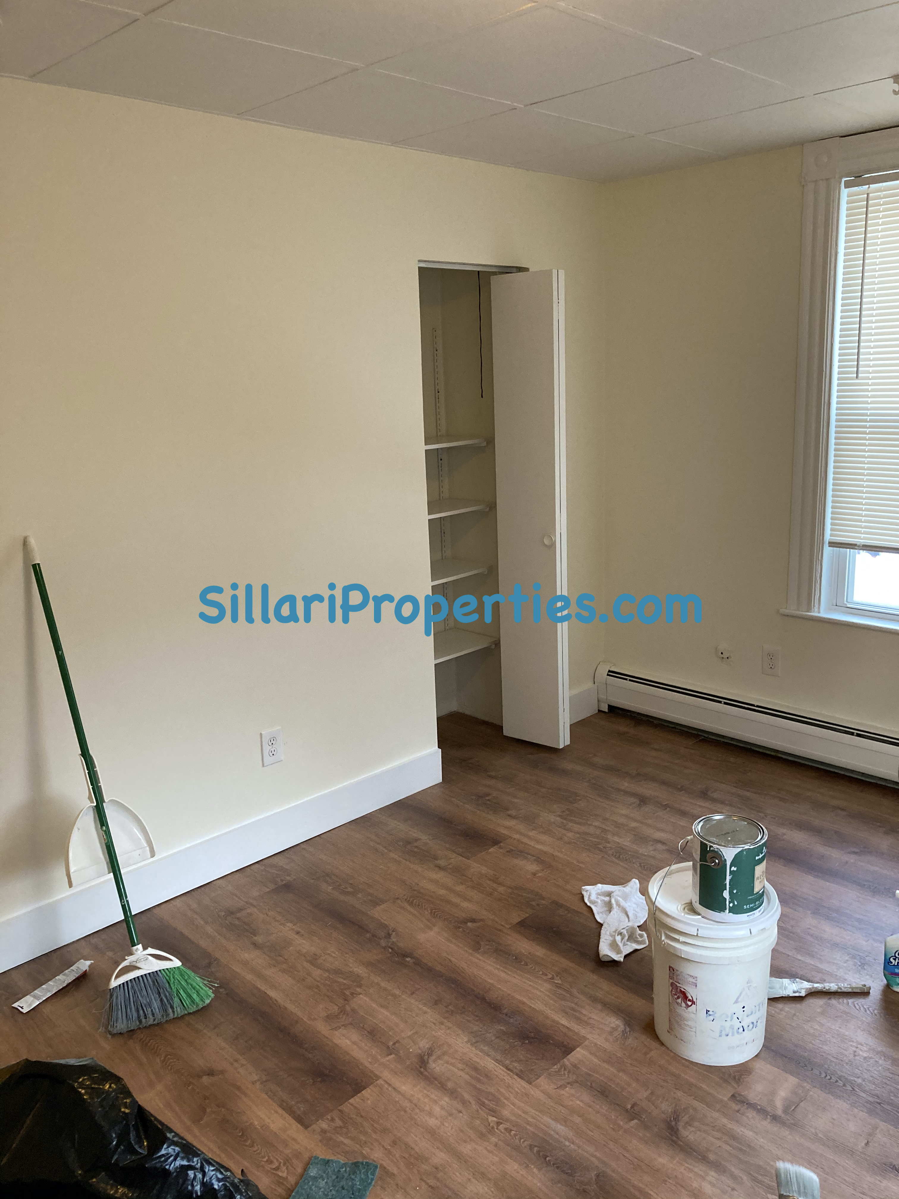 10 Garrison Ave, West Somerville