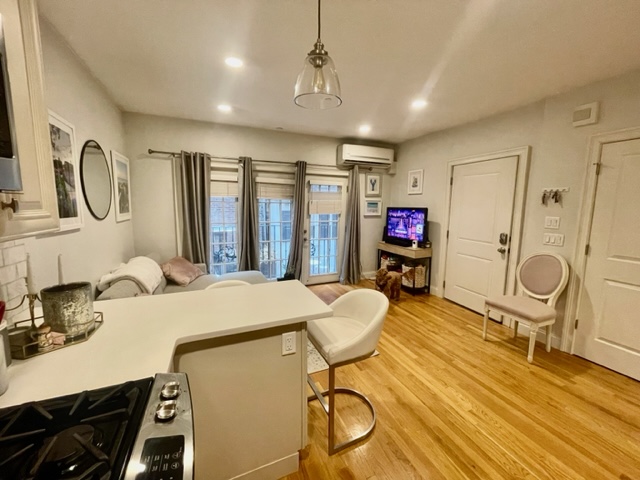 17 Clark St, North End