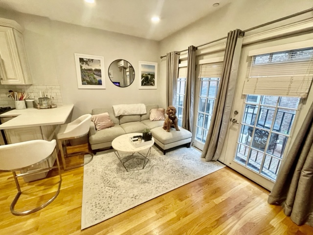 17 Clark St, North End