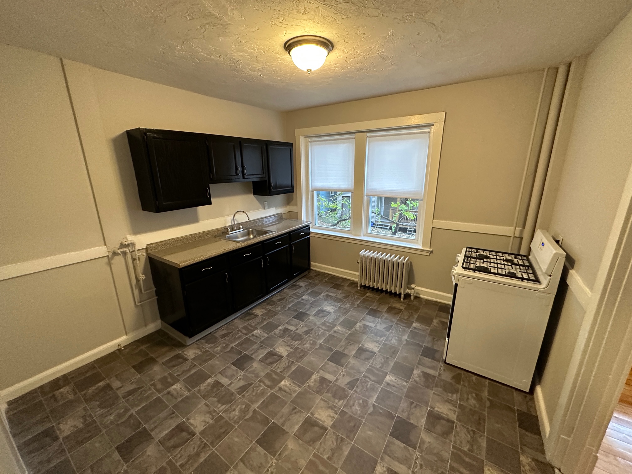 220 South St, Jamaica Plain