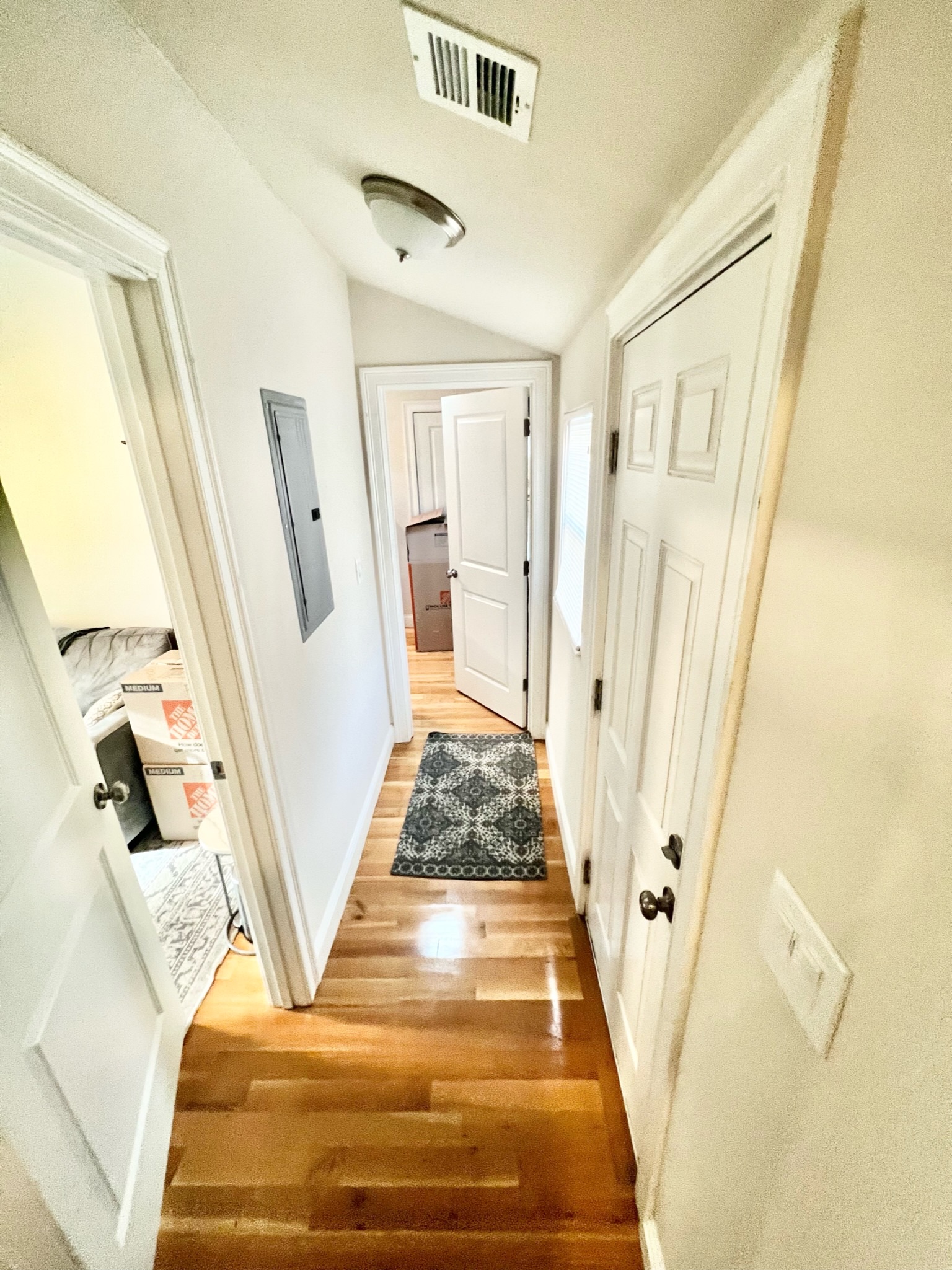 9 Greenville St, Prospect Hill