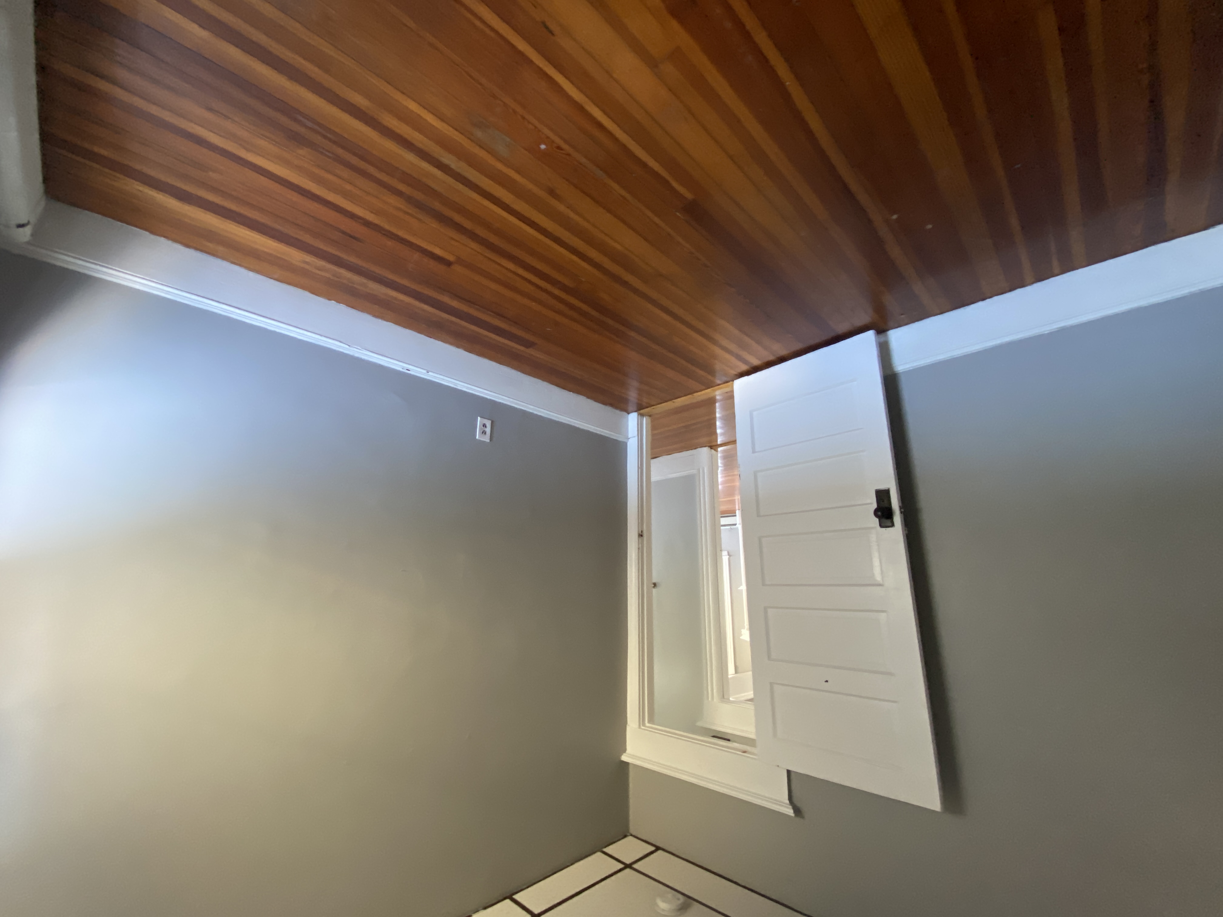 308 Belgrade Ave, Roslindale