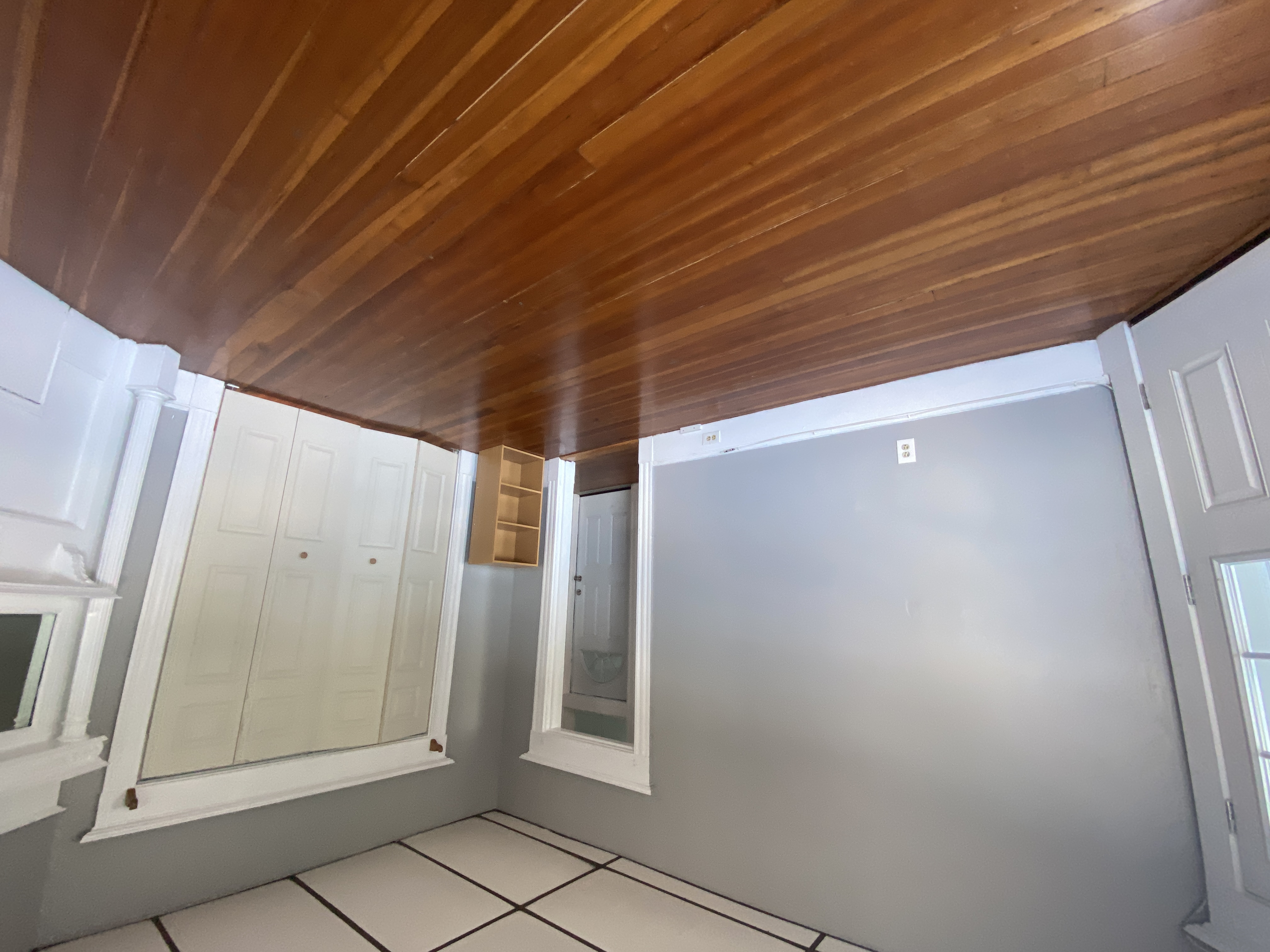 308 Belgrade Ave, Roslindale