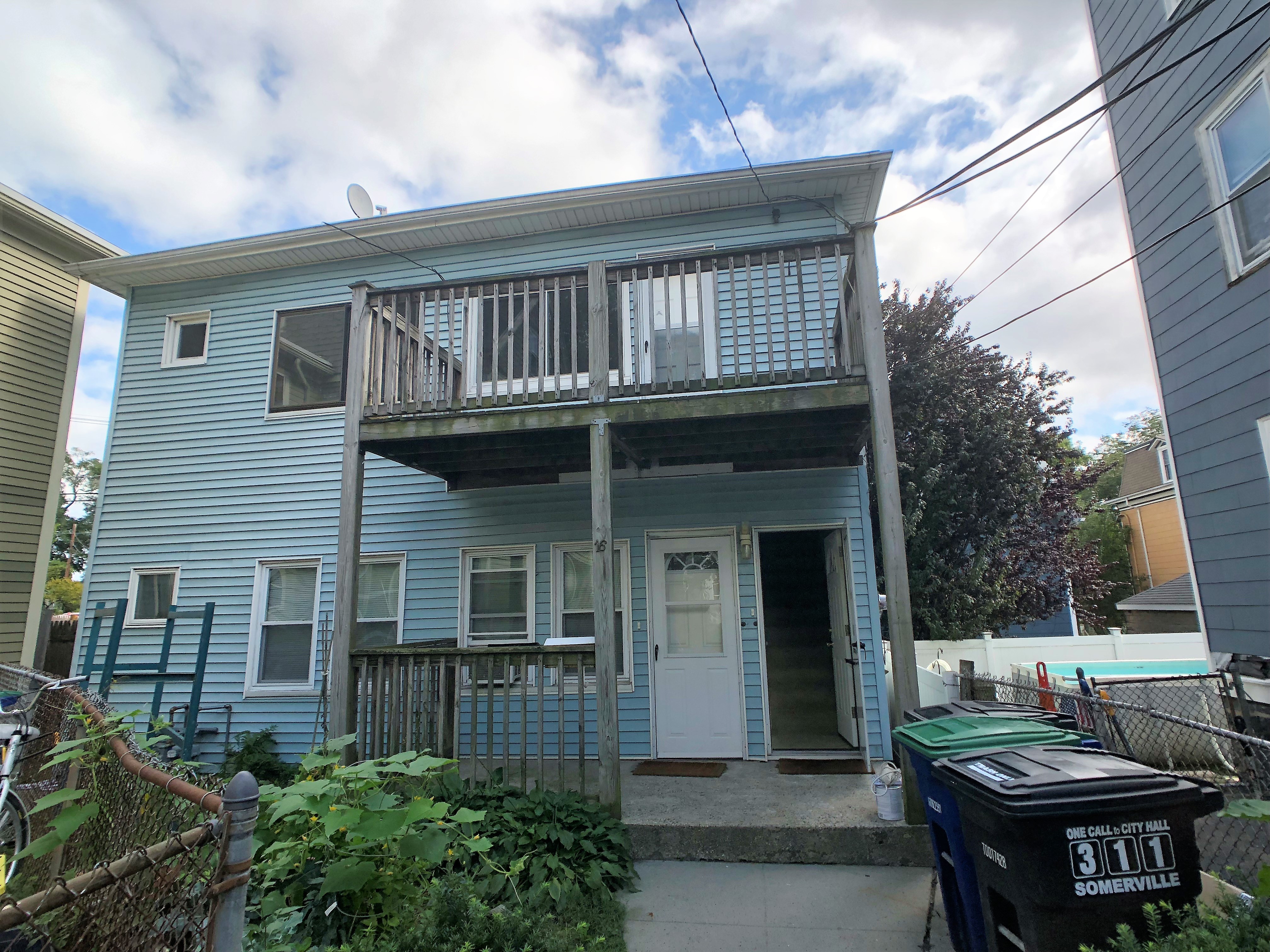 16 Moore St, Davis Square