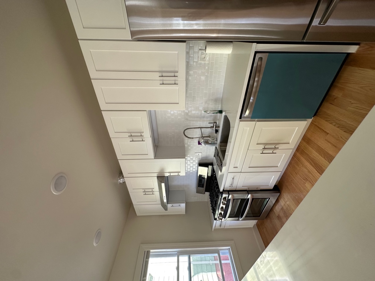 9 Bartlett St, Magoun Square