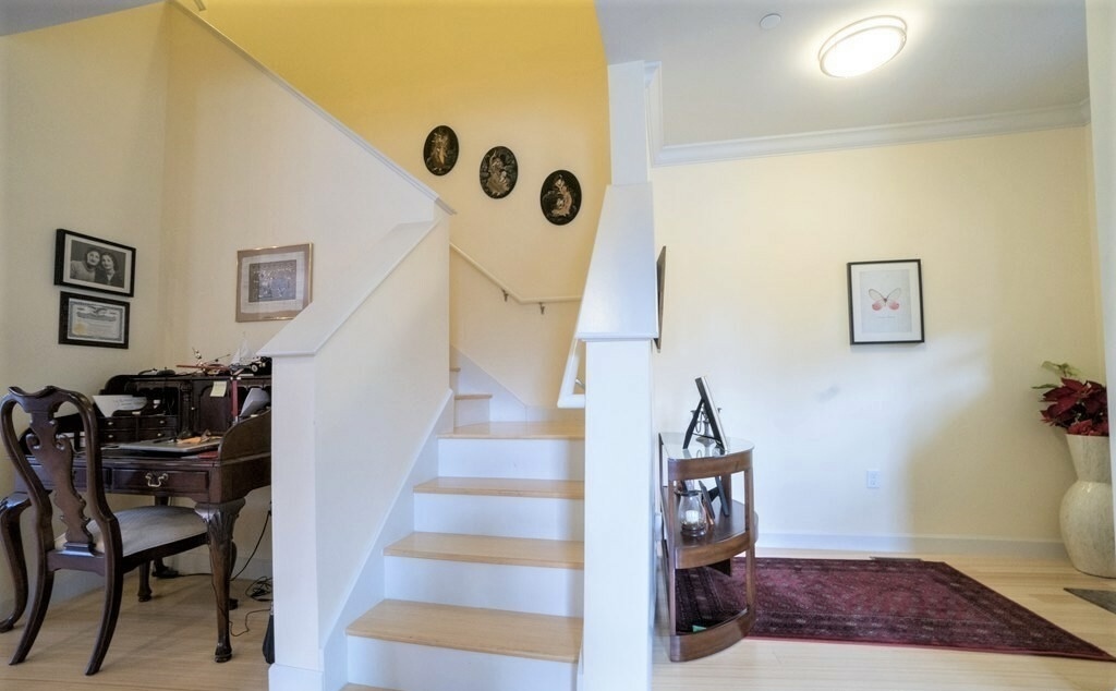 2012 Symmes Circle, Arlington