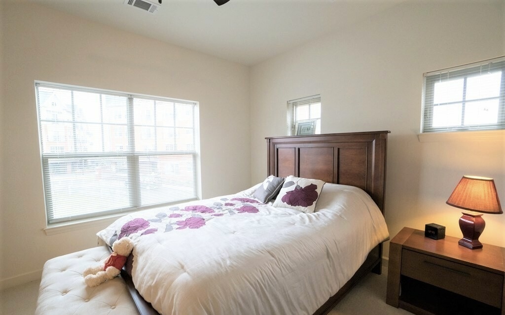 2012 Symmes Circle, Arlington