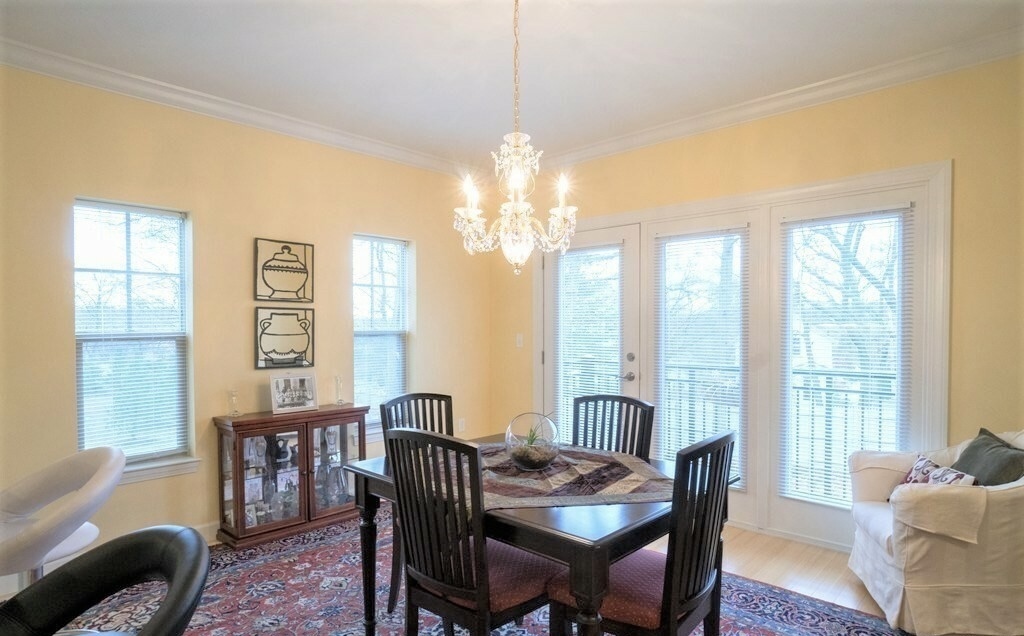 2012 Symmes Circle, Arlington