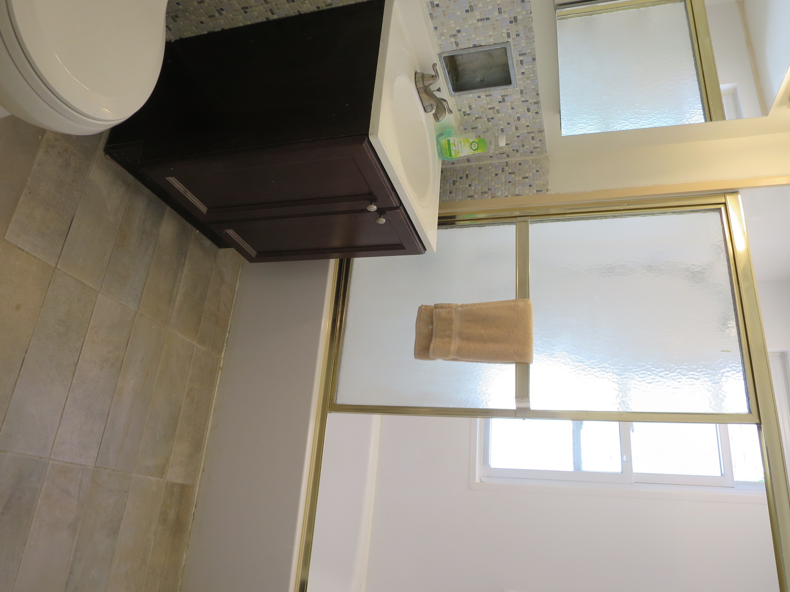 17 Charnwood Rd, Davis Square