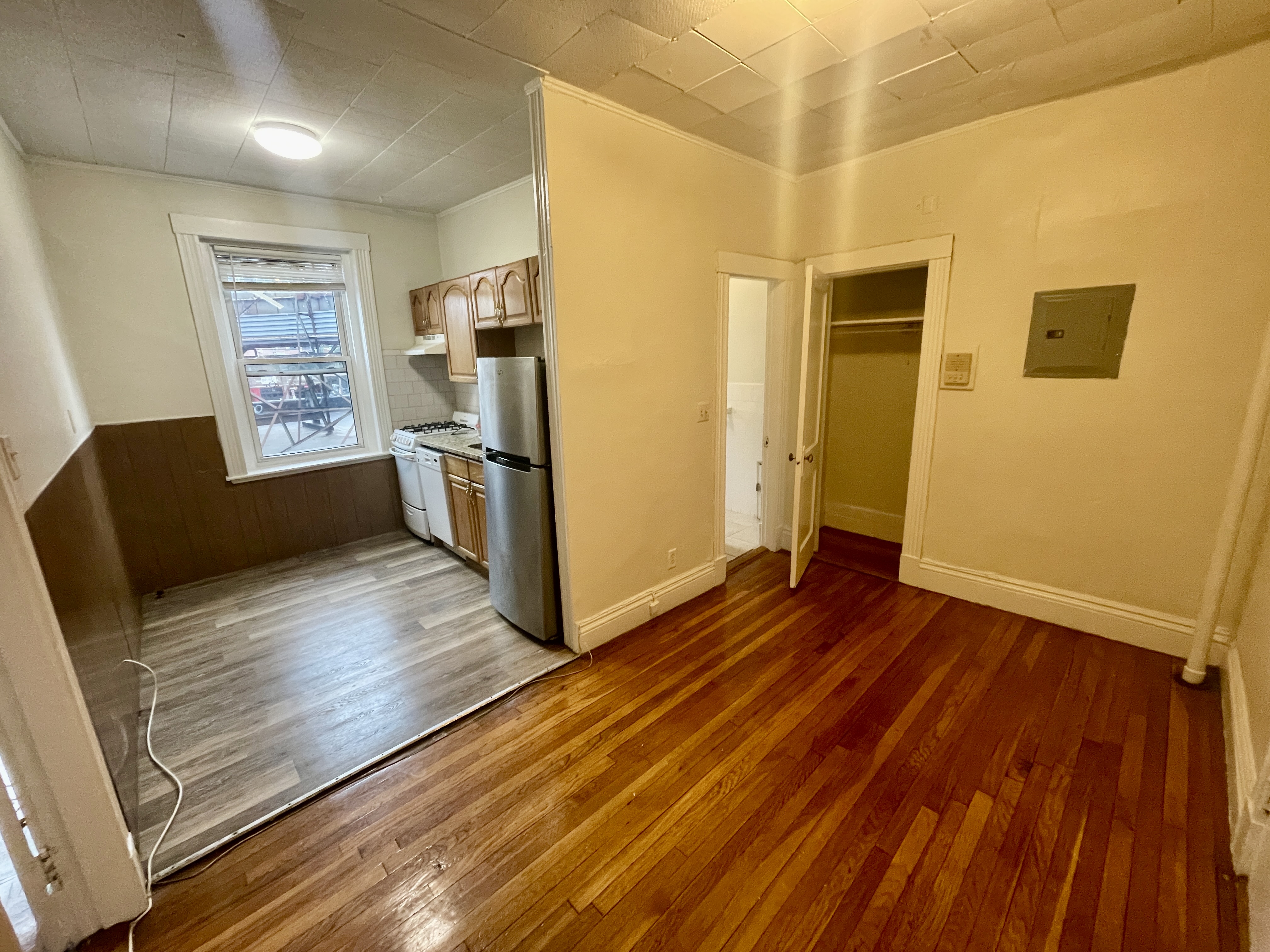 126 Warren St, Brighton