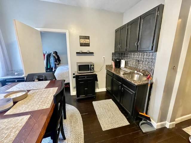 8 Margaret St, North End