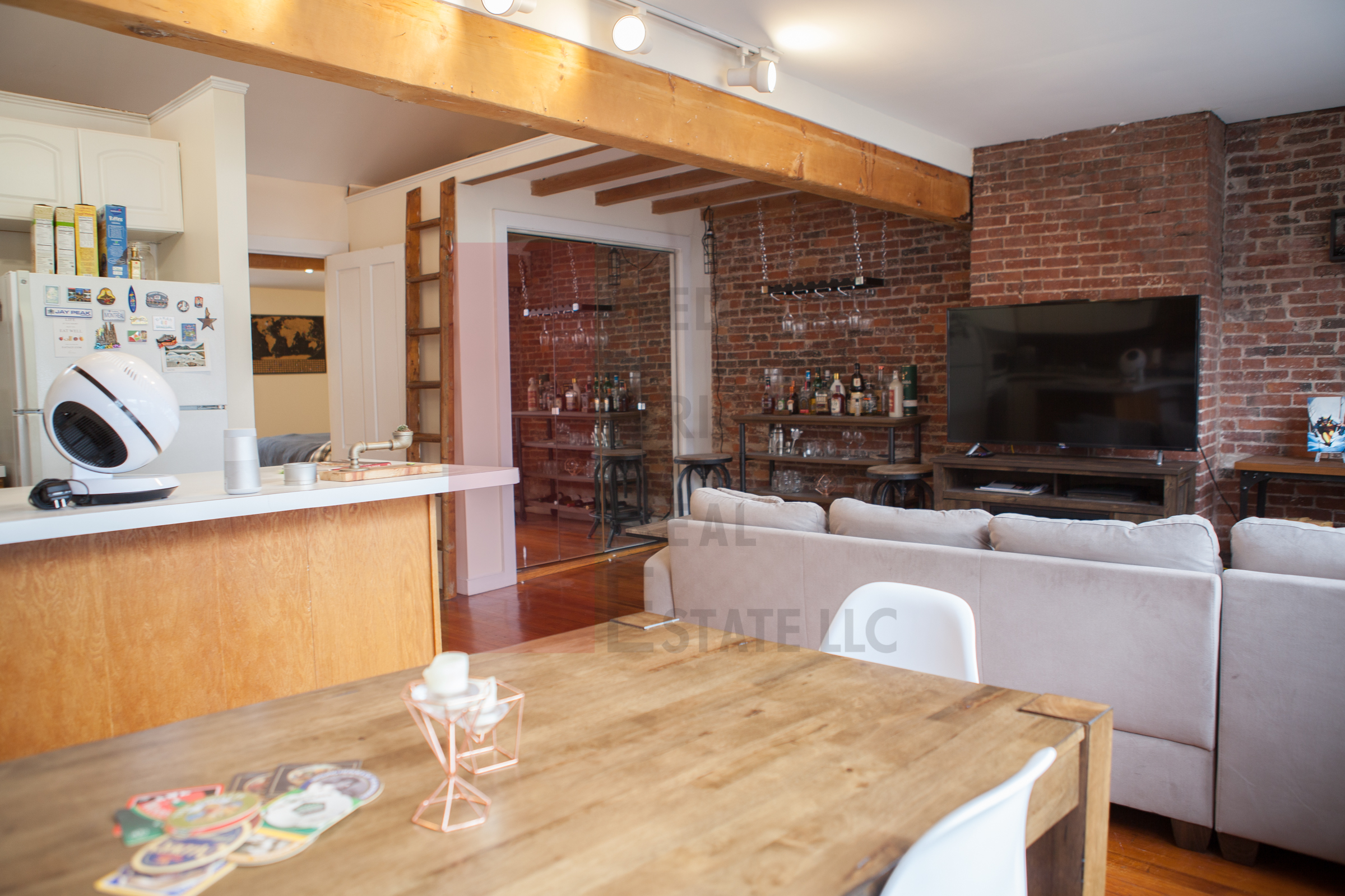 11 Pinckney St, Beacon Hill