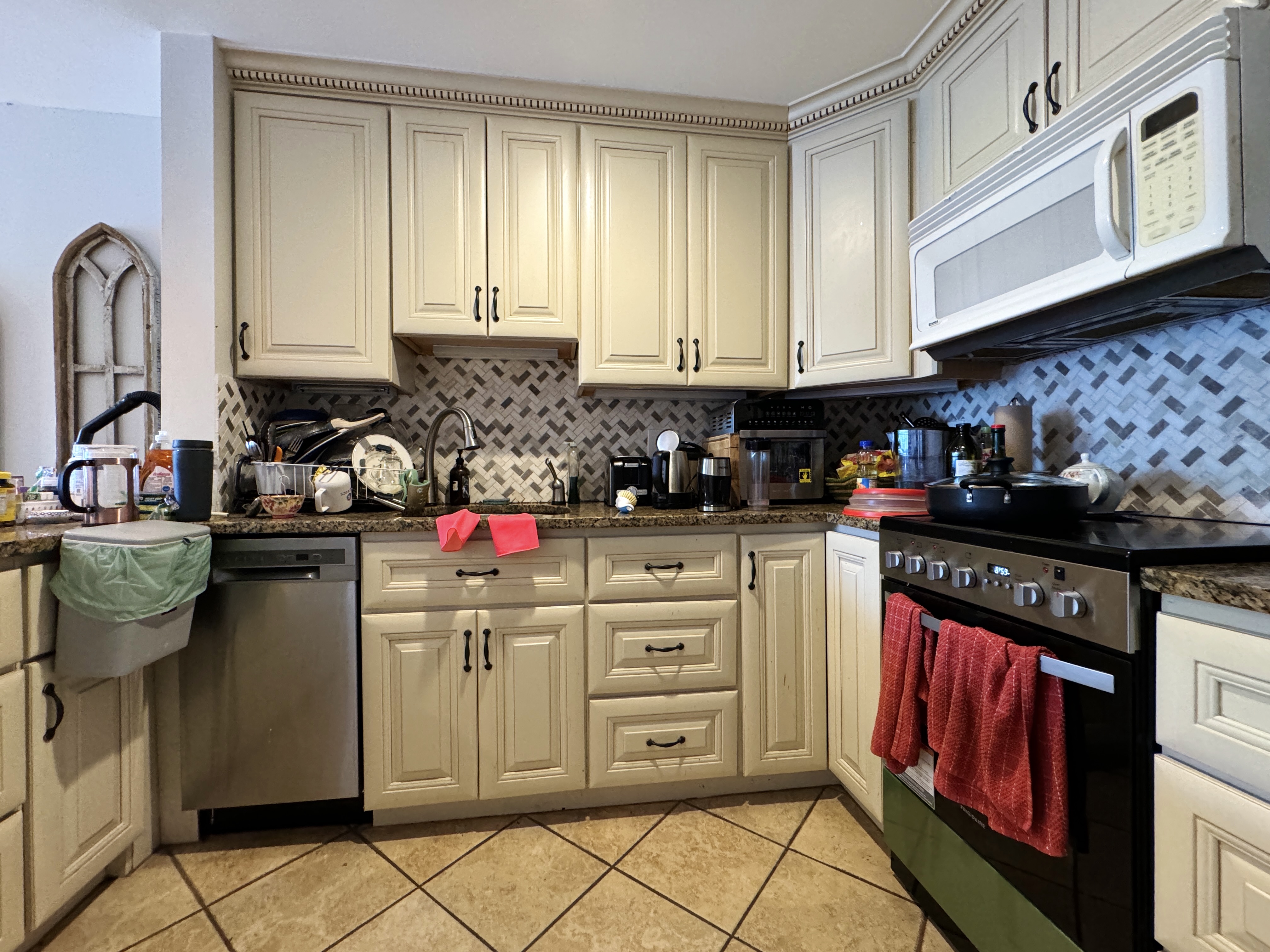 2192 Massachusetts Ave, North Cambridge