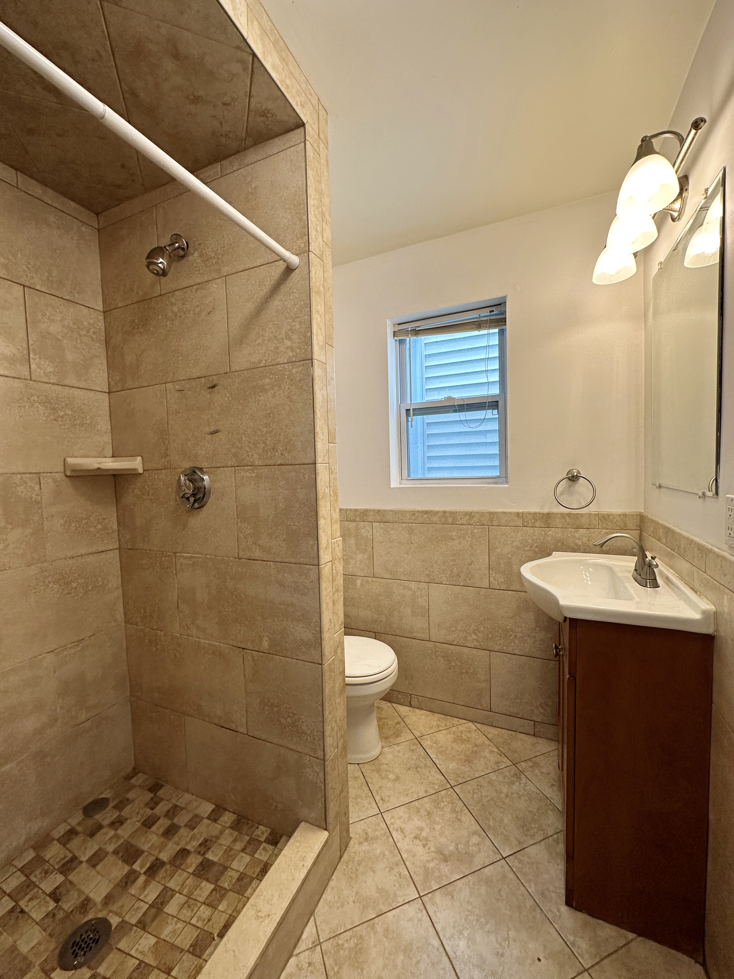 365 Sumner St, East Boston