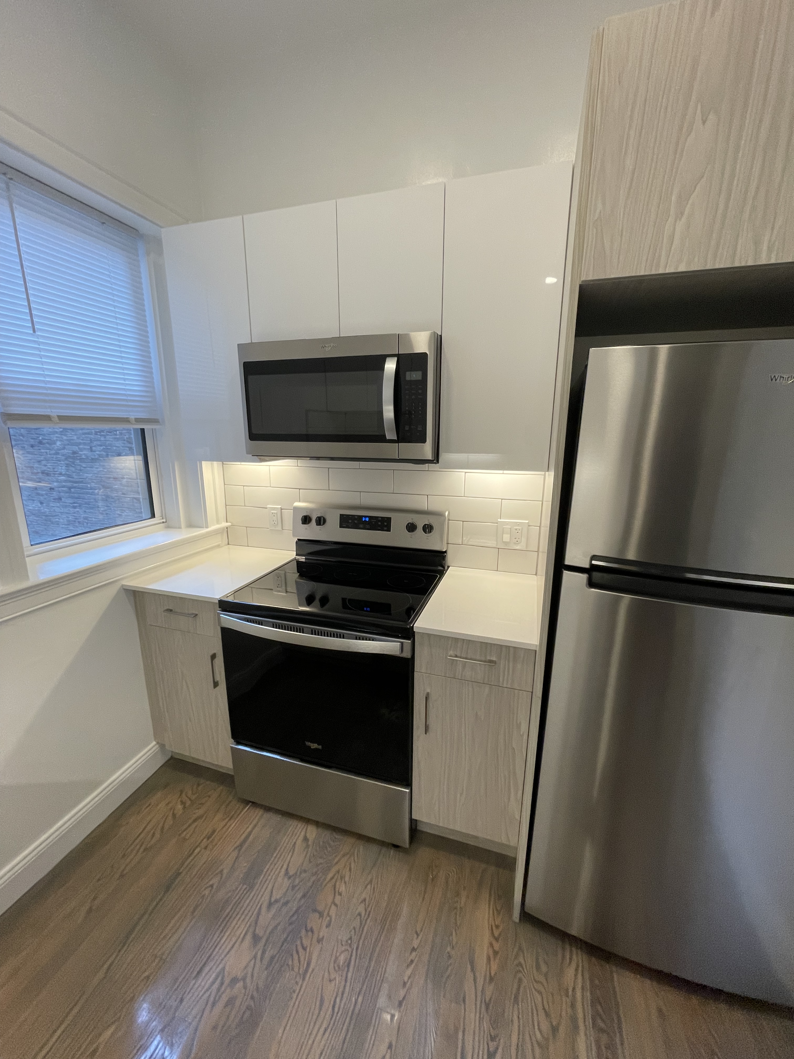 102 Queensberry St, Fenway