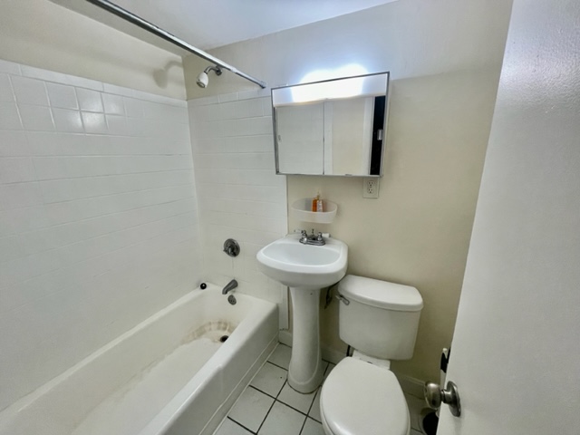 51 South Huntington Ave, Jamaica Plain