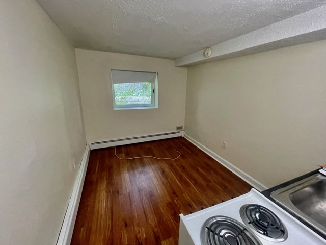 51 South Huntington Ave, Jamaica Plain