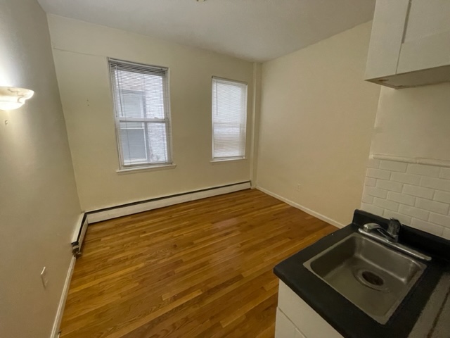 51 S Huntington Ave, Jamaica Plain