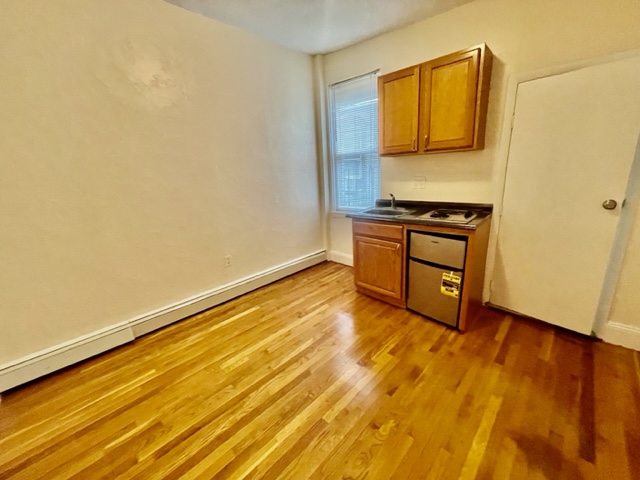 51 South Huntington Ave, Jamaica Plain