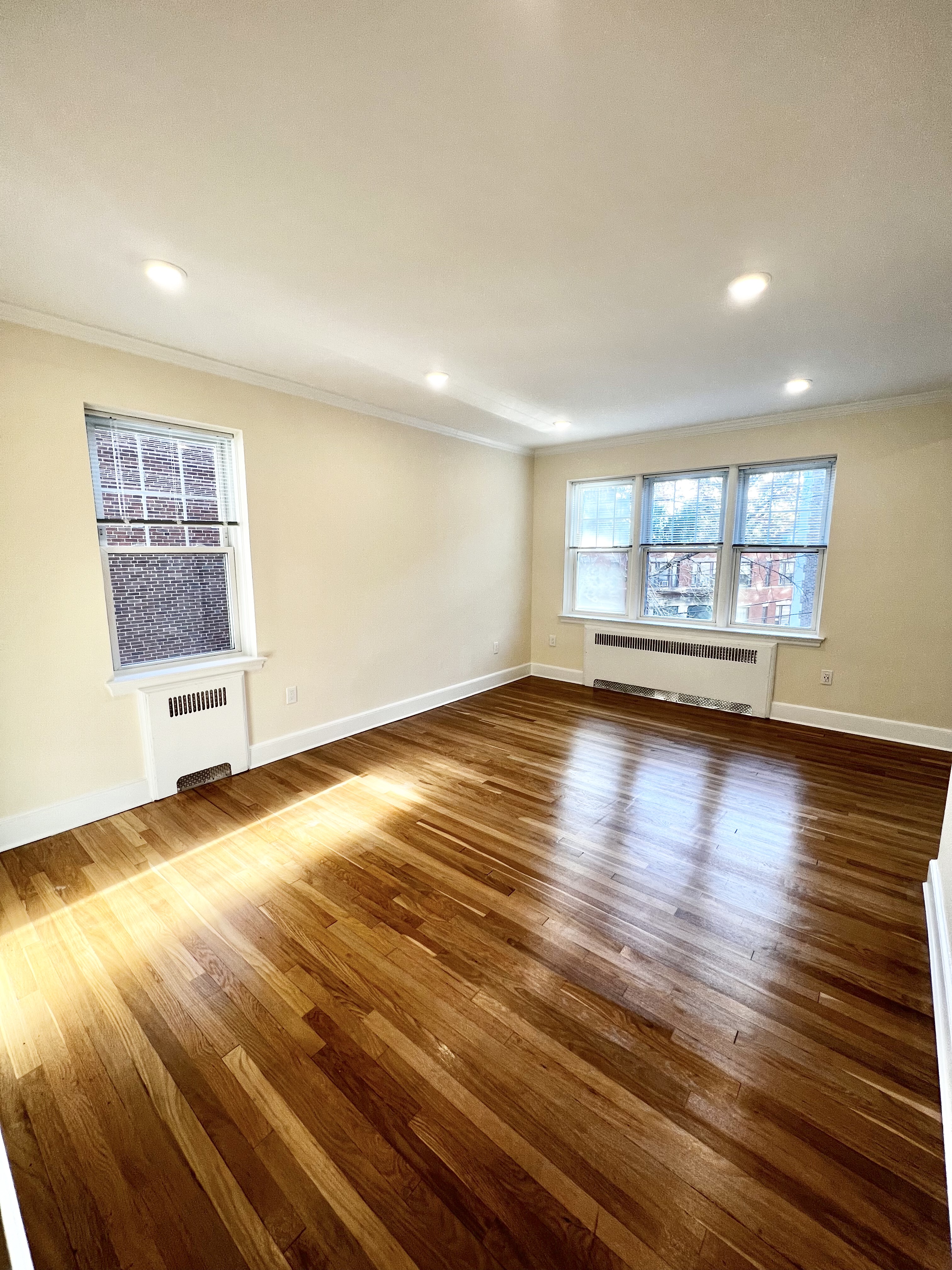 77 Kilsyth Rd, Brighton