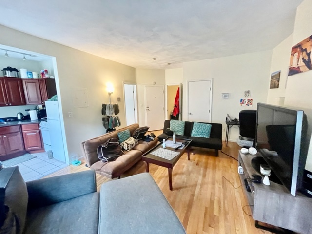 67 Huntington Ave, Jamaica Plain