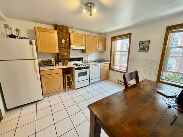 22 Thacher St, North End