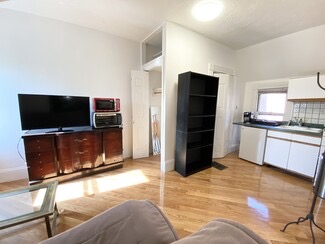 50 Hereford St, Back Bay