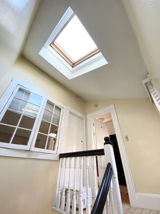 50 Hereford St, Back Bay