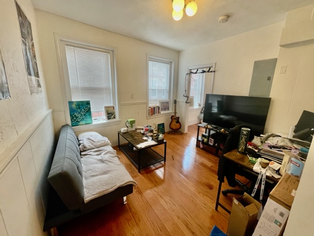 4 Garden Court St, North End