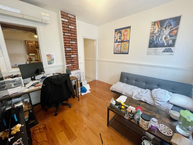 4 Garden Court St, North End